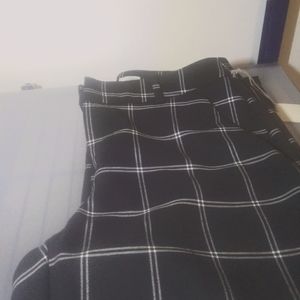 Black and white pants